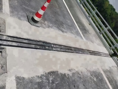 盐湖伸缩缝更换后浇筑材料快速结构修补料速砼的产品特点及施工流程​